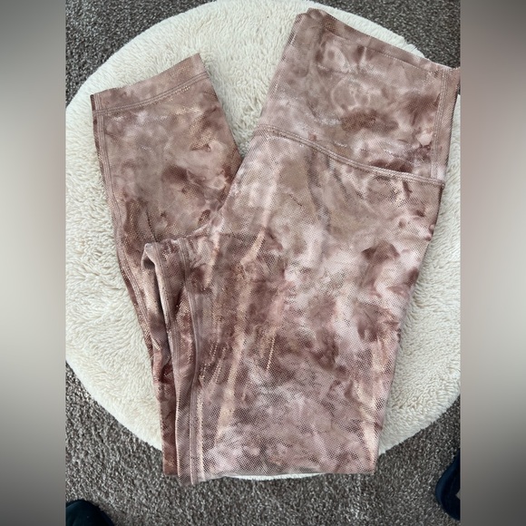 Lululemon Align High-rise crop 23” shine - Picture 3 of 7